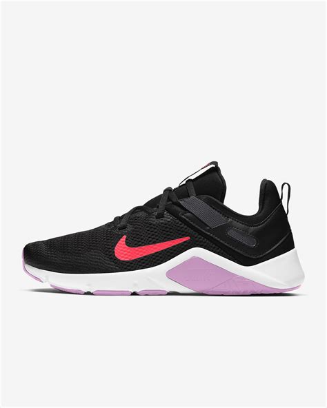 nike legend essential women's